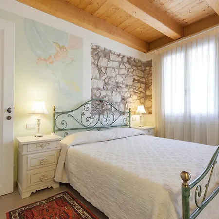 بيت ضيافة Talamo Rooms 4*