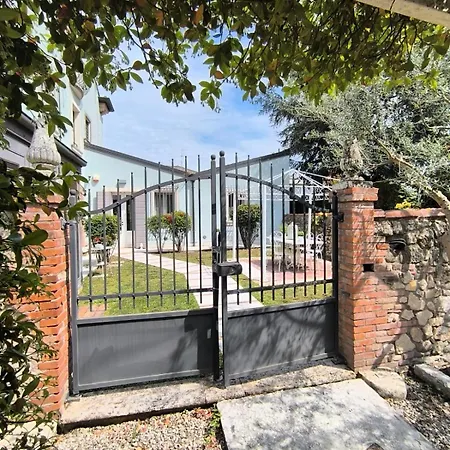 Casa de hóspedes Talamo 4*